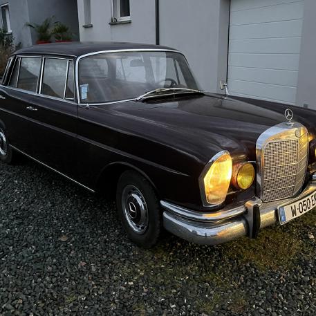 mercedes 230s